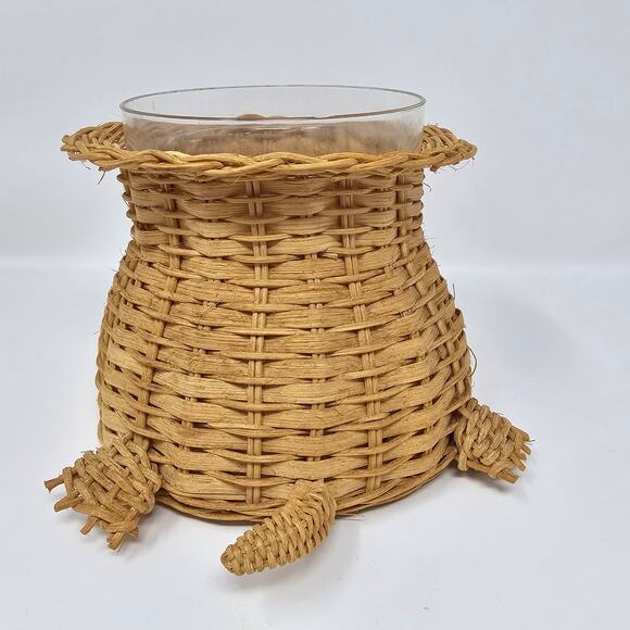 Vintage Wicker Turtle Basket Planter With Insert Made In Taiwan 4 Inch Pot - Picture 4 of 11